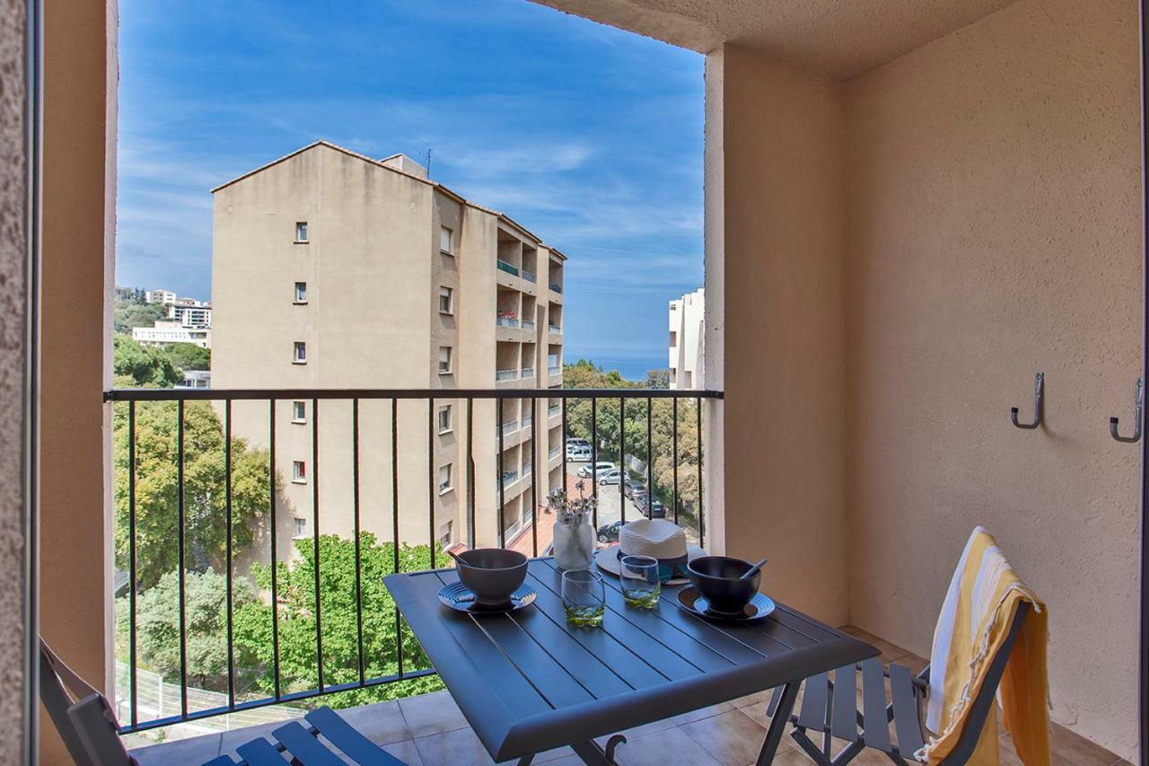 Offre Special Bastia Proche Centre Parking Екстер'єр фото